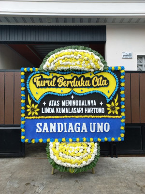 Papan Bunga Duka di Poyowa Besar Dua